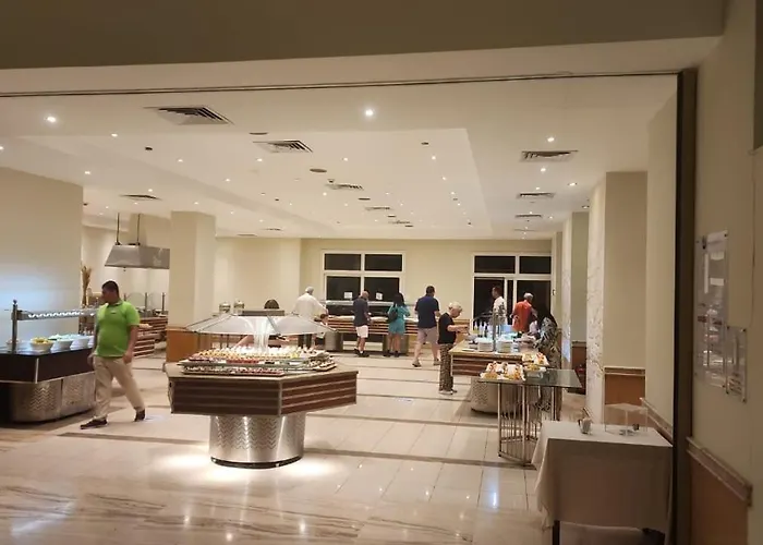 First Class At Naama Bay Appartments Aparthotel