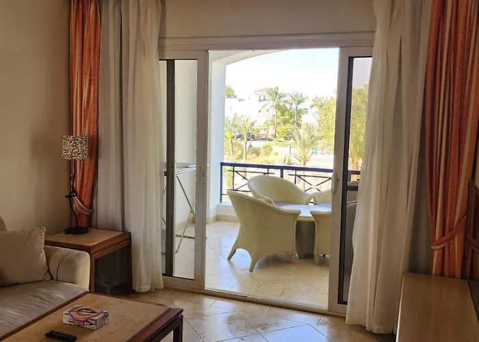 Aparthotel First Class At Naama Bay Appartments *